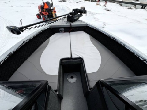 2023 Smokercraft Ultima 182